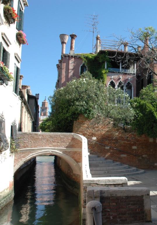 Guest House La Chicca Venedig Exteriör bild