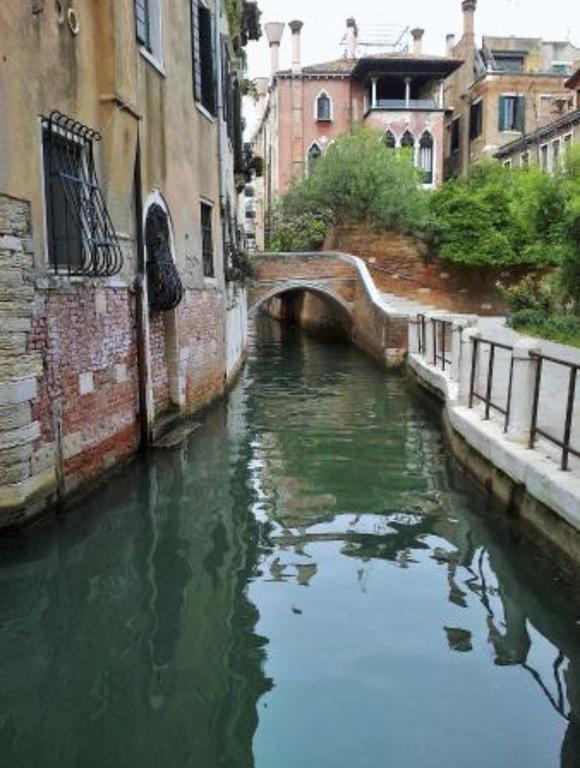 Guest House La Chicca Venedig Exteriör bild